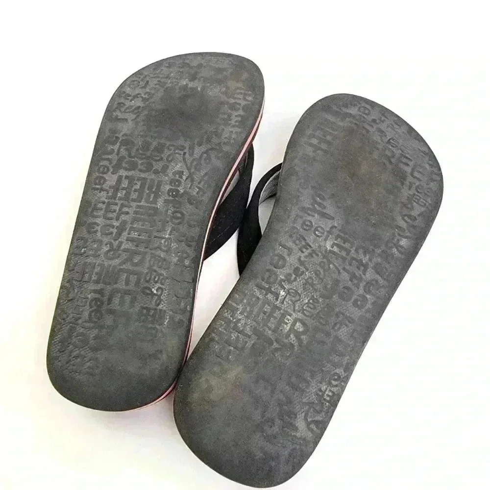 Reef Ahi Geometric Rainbow Flip Flop Sandals - Picture 4 of 7